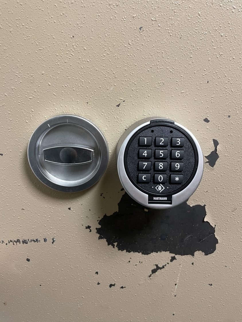 Waffenschrank-nachruestung-Zahlenschloss